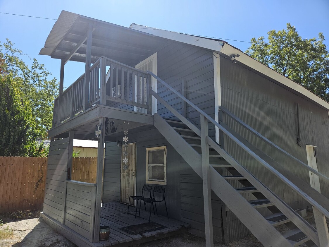 Photo - 1719 West Craig Place-1717-2