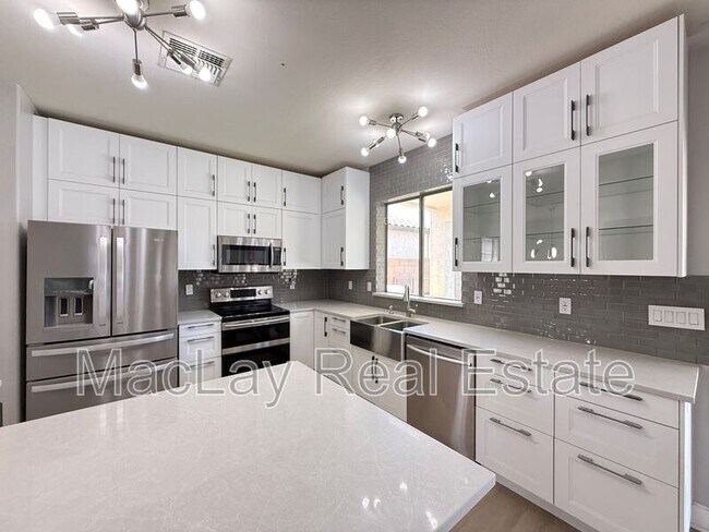 Photo - 45295 Gavilan Dr
