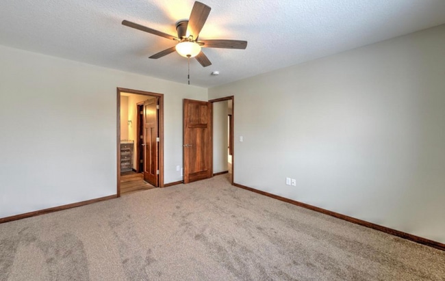 Photo - 419 Sierra Pl