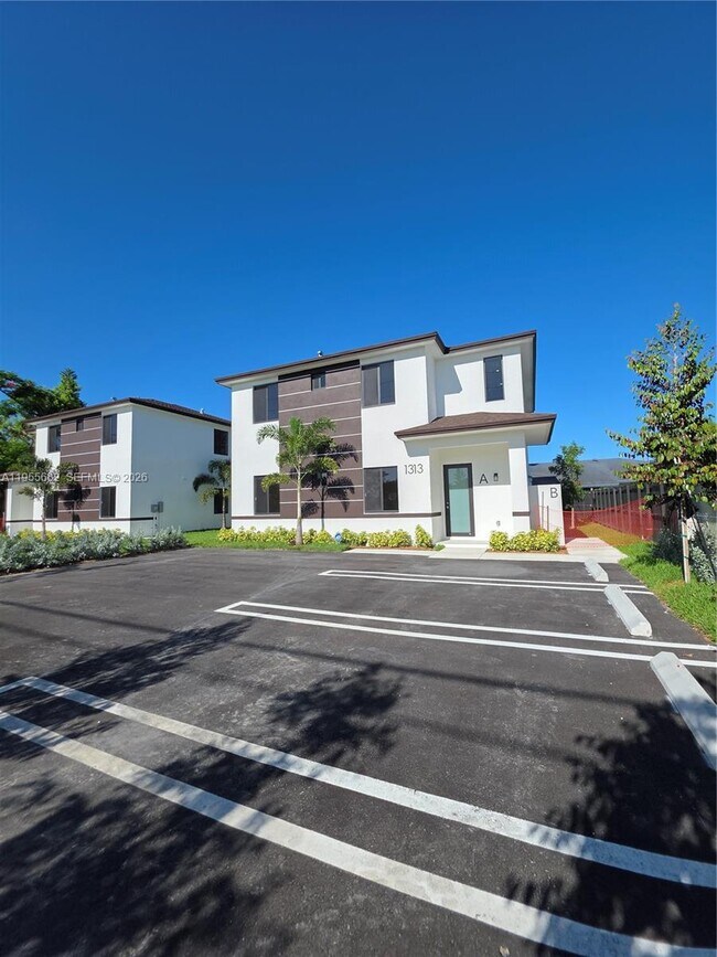 Photo - 1313 NW 6th Ave