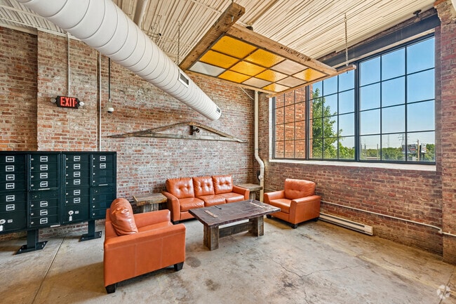 Photo - Cooperage 214