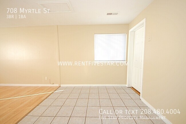 Photo - 708 Myrtle St