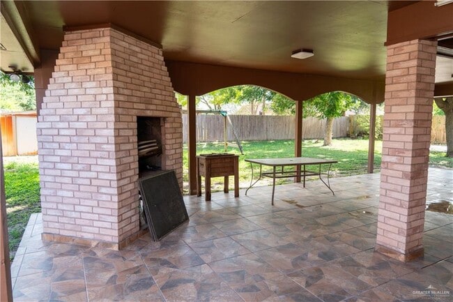 Photo - 22 Roman St