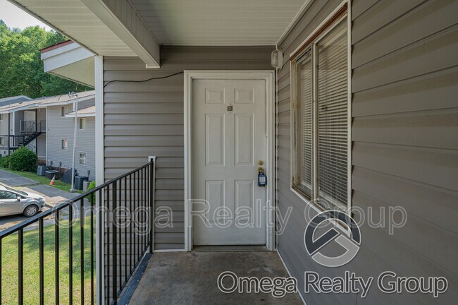 Photo - 1600 14th Ave E Unit Apt 21