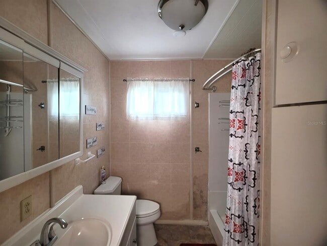 Photo - 407 51st Ave Terrace W