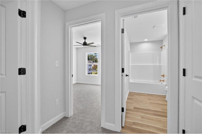 Photo - 701 W 29th St