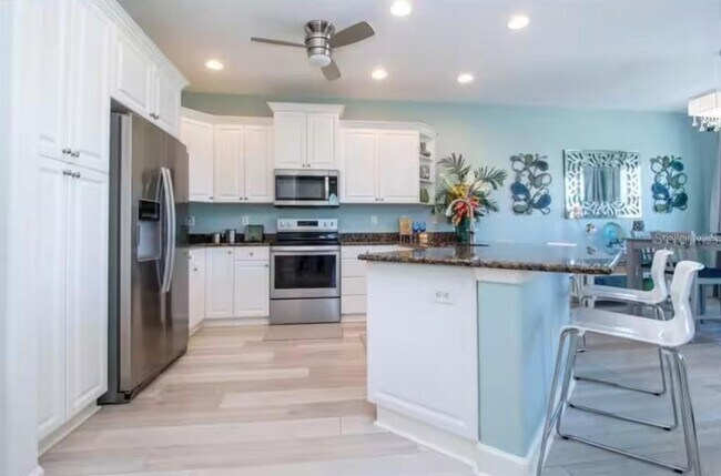 Photo - 2319 Avenue C Unit 200