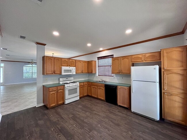 Photo - 4710 Sojourner St