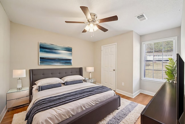 Sun Valley Apartments
