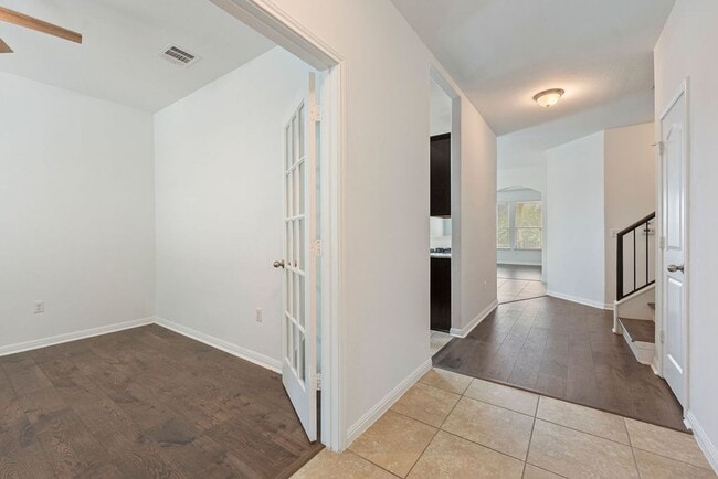 Photo - Beautiful 4 bedroom, 2,5 bathroom home in Walnut Creek!!!