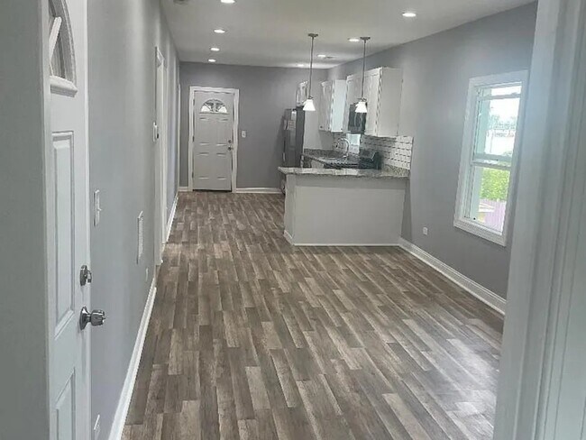 Photo - 3021 138th Pl Unidad 2