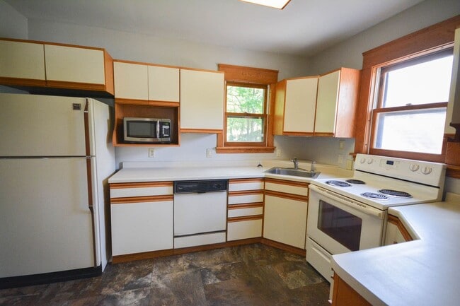 Photo - Rare opportunity in the St. Mary's neighborhood!
