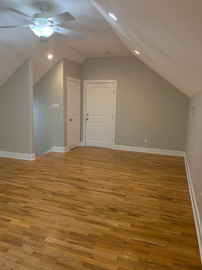 Photo - 3207 Hampton Rd Unit A