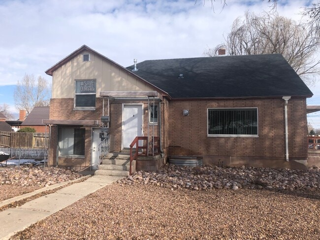 Building Photo - 4 Plex Seller Finance