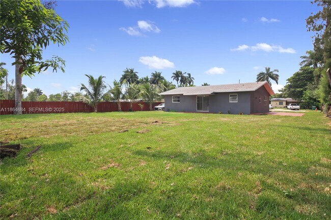 Photo - 11717 NW 22nd Ct Unit 11717