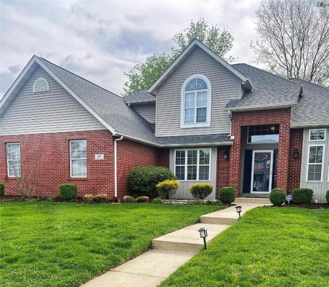 Photo - 1146 Illini Dr