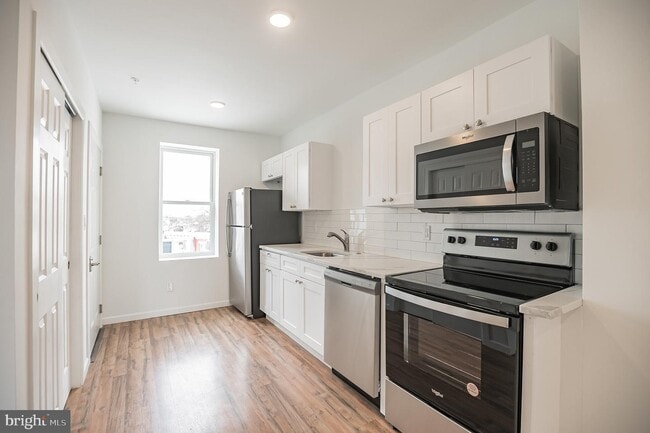 Photo - 2626-28 Ridge Ave Unit 6