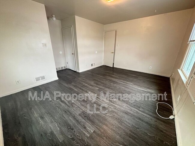 Photo - 738 Wasatch St.