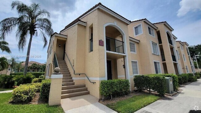Building Photo - 1749 Village Blvd Unit 101 Rental