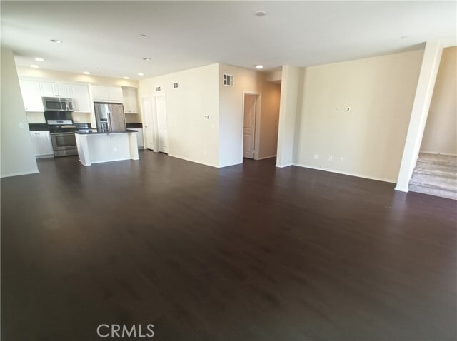 Photo - 126 Macintosh Way