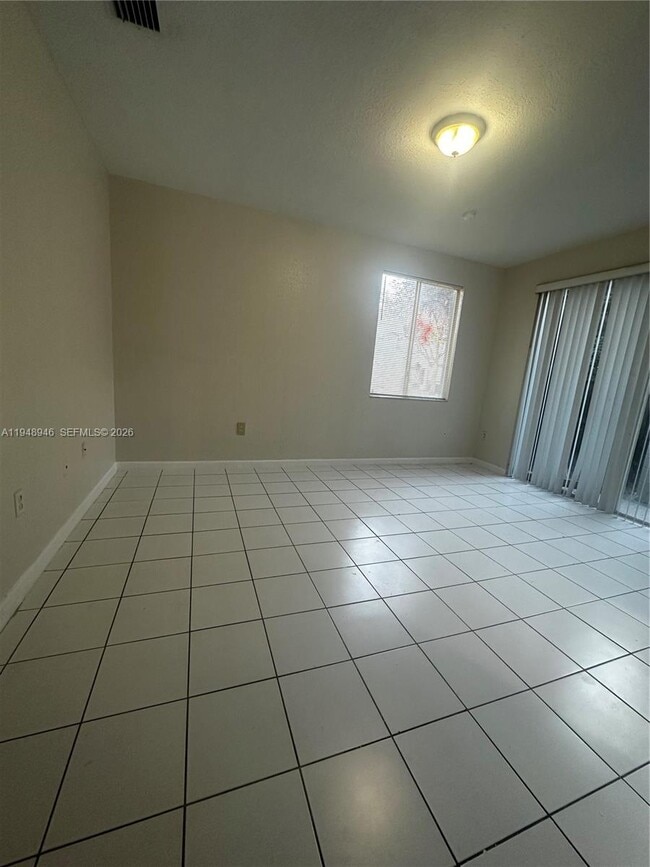 Photo - 2440 SE 14th Ave