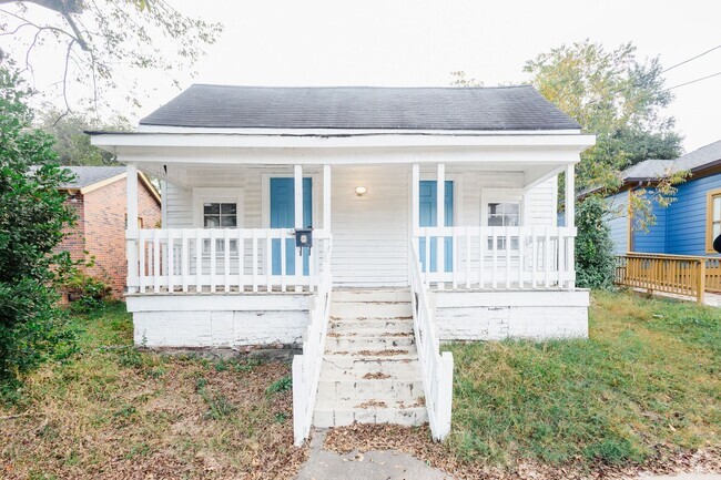 Building Photo - 864 Tatnall St Rental