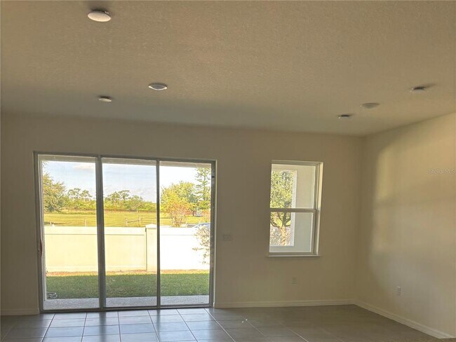 Photo - 4433 Small Creek Rd