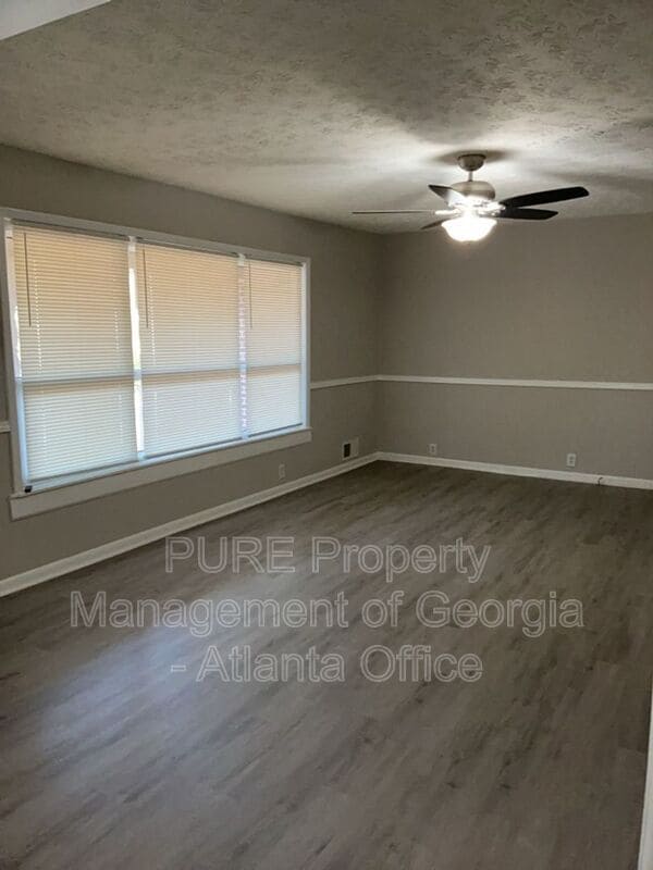 Photo - 2190 Kennesaw Due West Rd NW