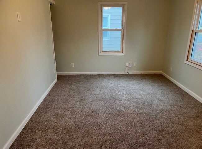 Photo - 1417 43rd St