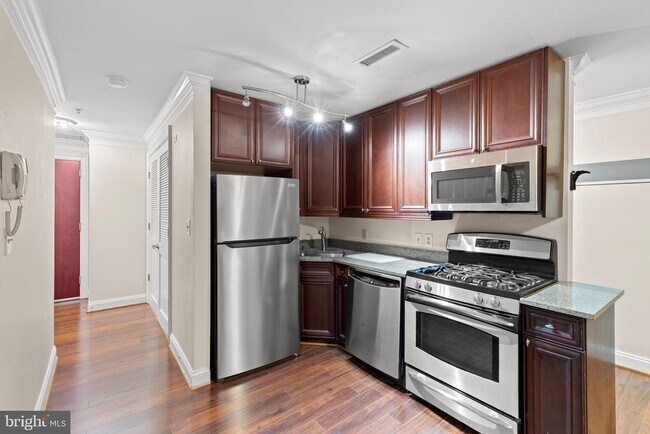 1210 R St NW Unidad B1