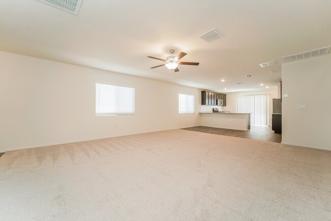 Photo - 12835 N Peony Dr