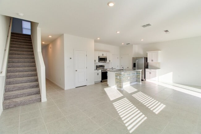 Photo - 2216 Bear Peak Dr