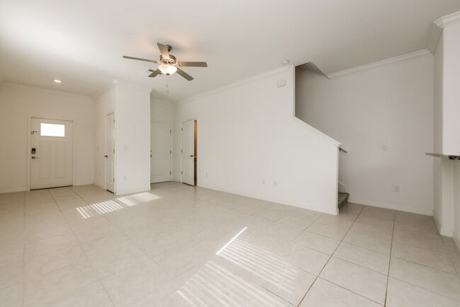 Photo - 2162 Azure Vw Wy