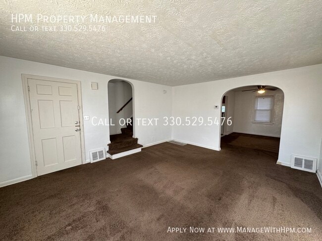 Photo - 133 16th St NE