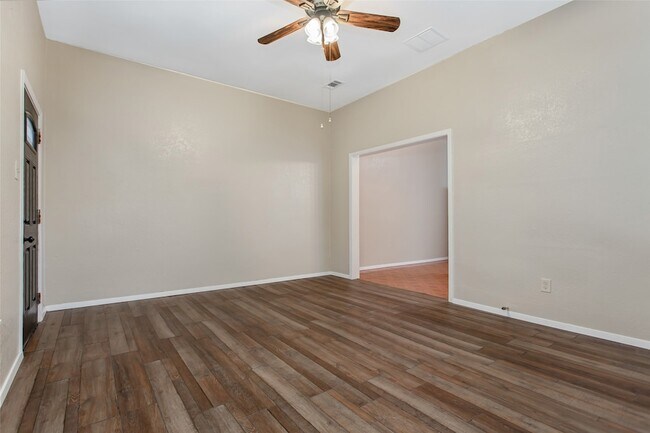 Photo - 111 S Henderson Ave