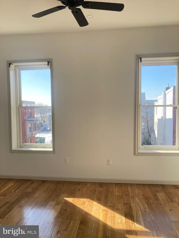 Photo - 1901 W Diamond St