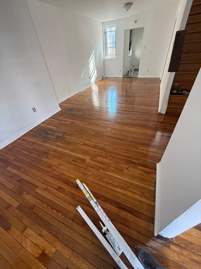 Photo - 420 N Wilton St