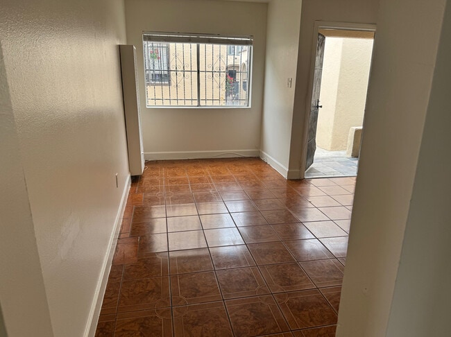 Photo - 839-841 W 83rd St Apartments