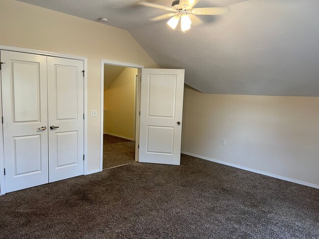 Photo - 1138 N Sherman Ave