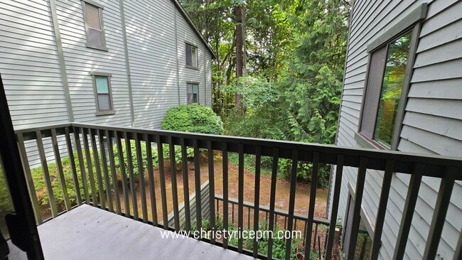 Photo - 12703 NE 129th Ct Unit H201