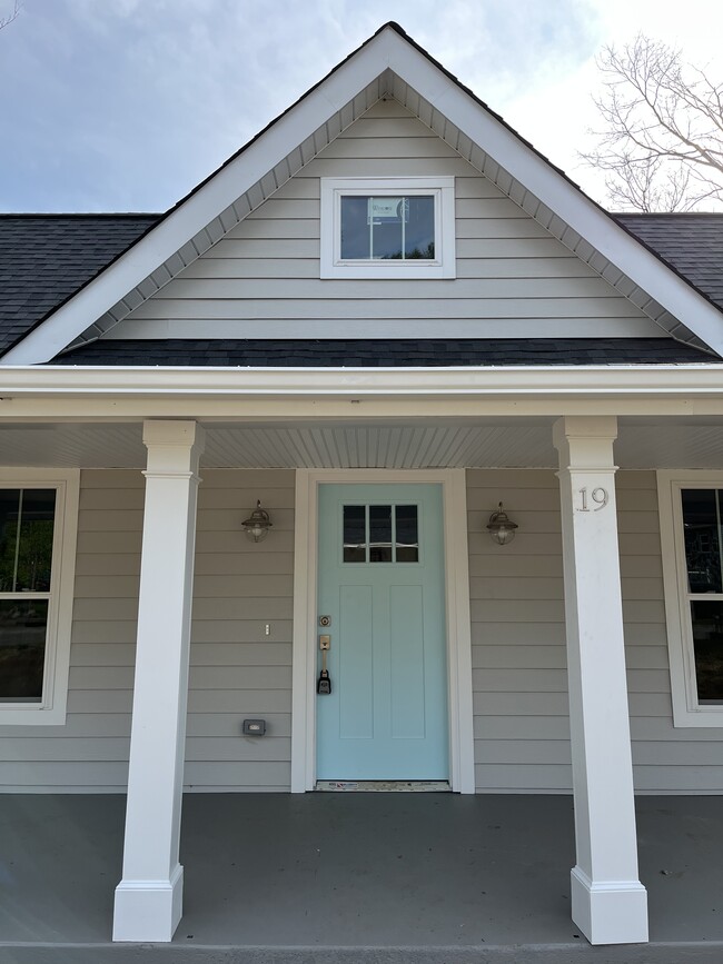 Photo - 19 Furman St