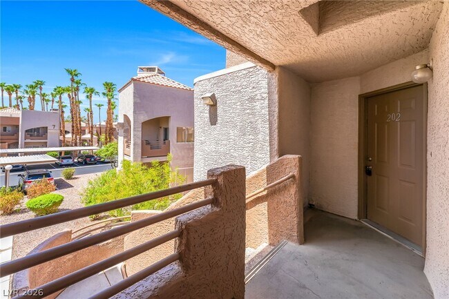 6859 Tamarus St Unit 202