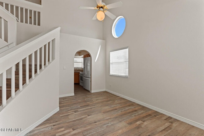 Photo - 11823 Stone Castle Dr