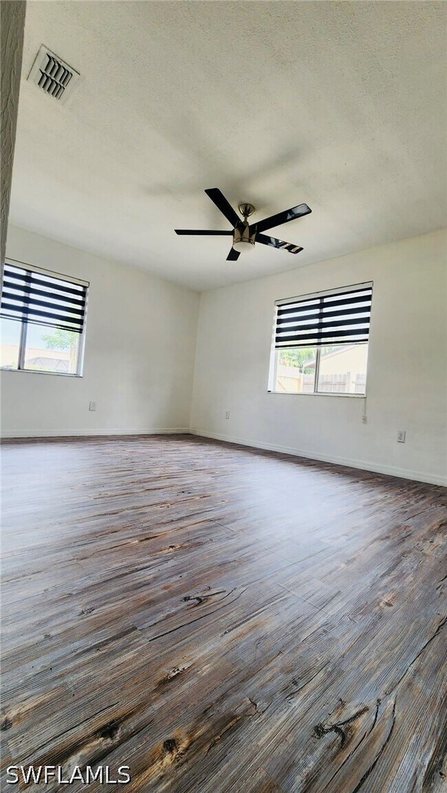 Photo - 17188 Lee Rd