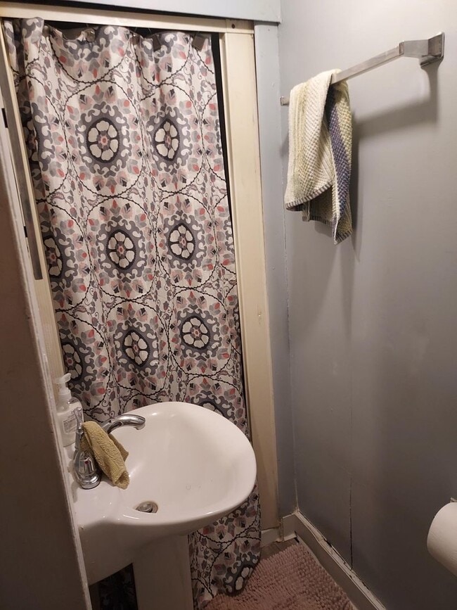 Photo - 120 Asher St Unit Apt 1