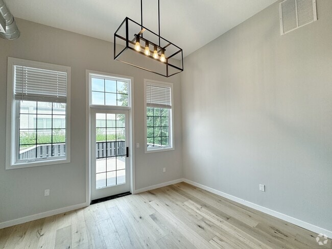 Building Photo - 32 Main St Unit 302 Rental