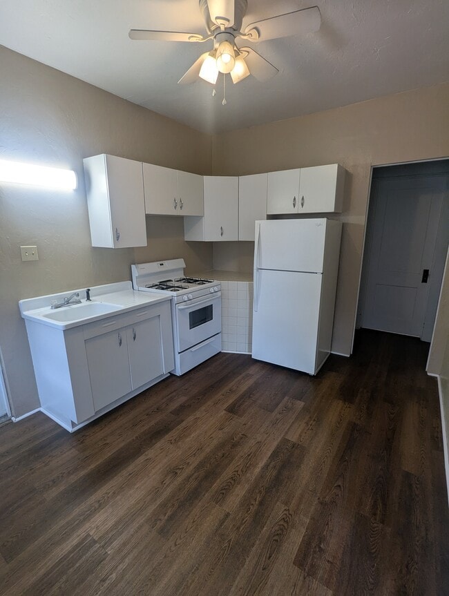 Photo - 350 Norman Way Unit 350