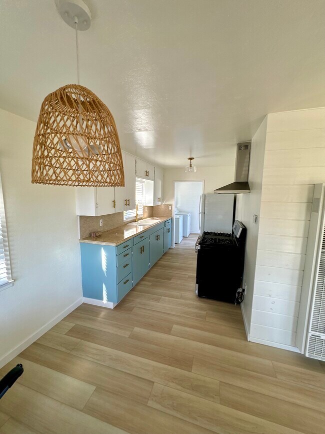 Photo - 1151 Baden Ave Unit A