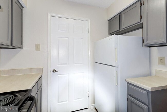 Photo - 1511 Lincoln Way Unit 104