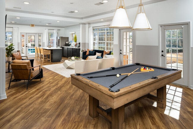 Photo - Landings at Sweetwater Creek